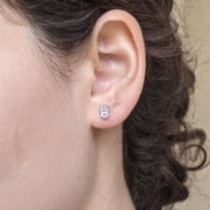 Sterling Silver Oval Moissanite Stud Earrings (4x6 mm Oval)